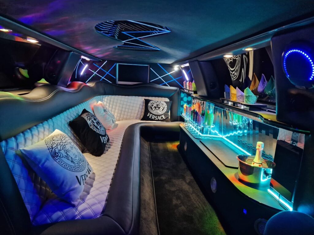 PARTY IN LIMOUSINE